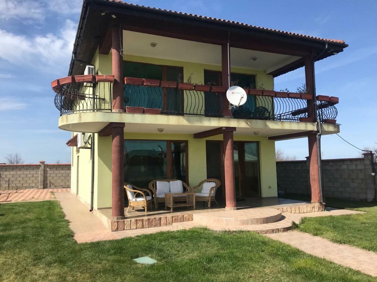 Villa Sunray Topola Luaran gambar